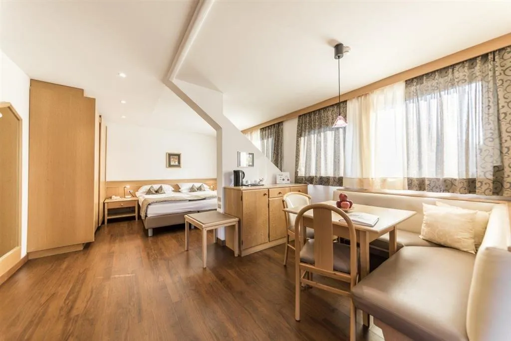 Hotel Ancora