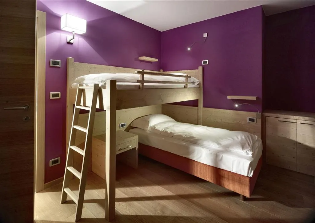 Residence Color Home Suite Apartments