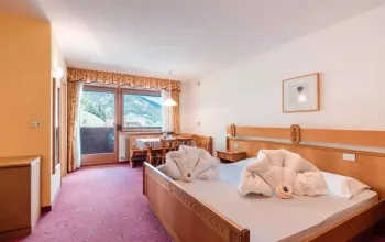 5denní zájezd s dopravou a polopenzí v ceně – hotel Putia