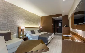 Hotel Bisesti 2027