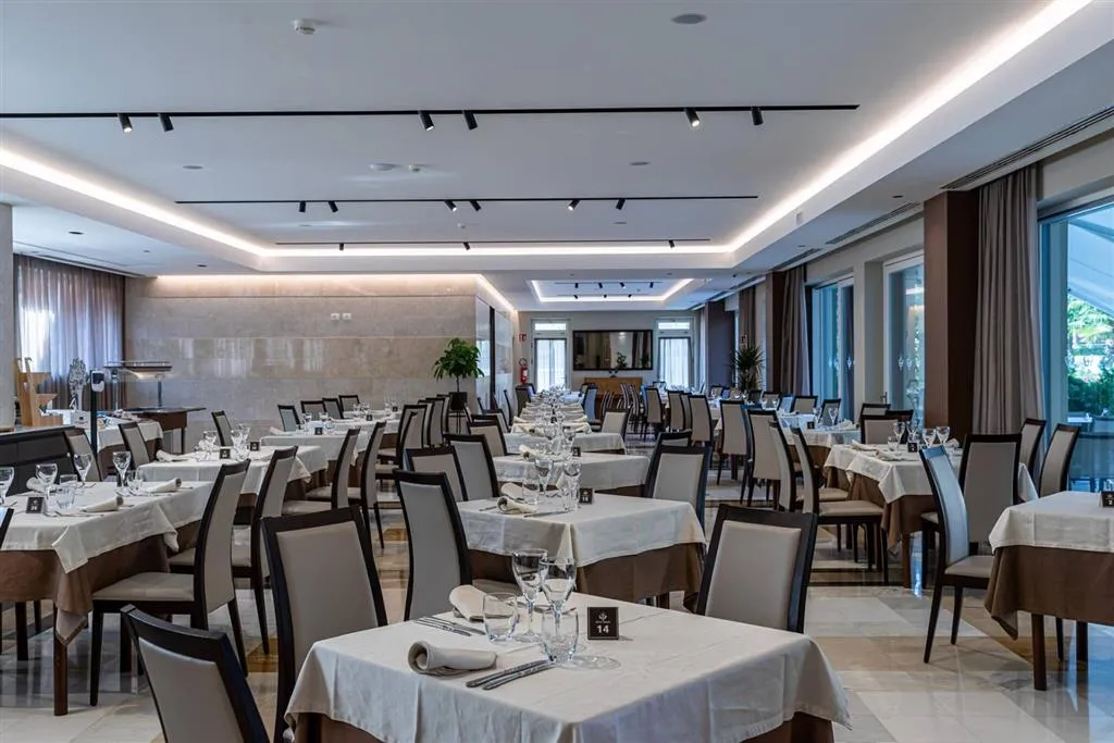 Hotel Bisesti 2027