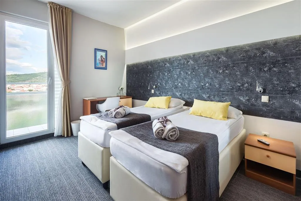 Hotel Punta 2027