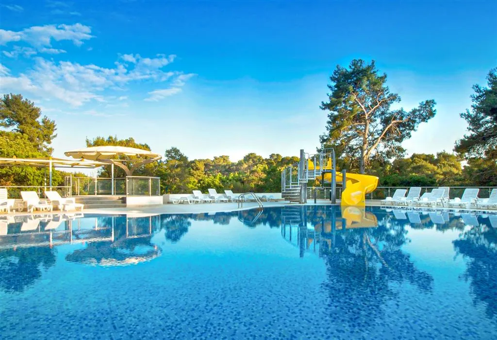 Hotel Adria 2027