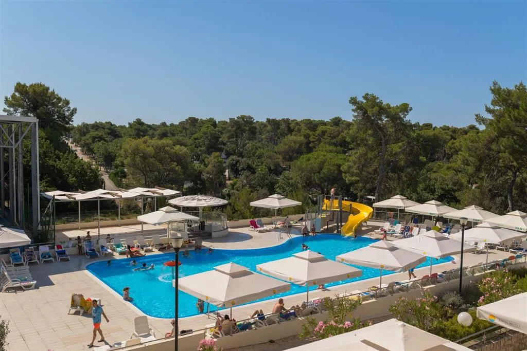 Hotel Adria 2027