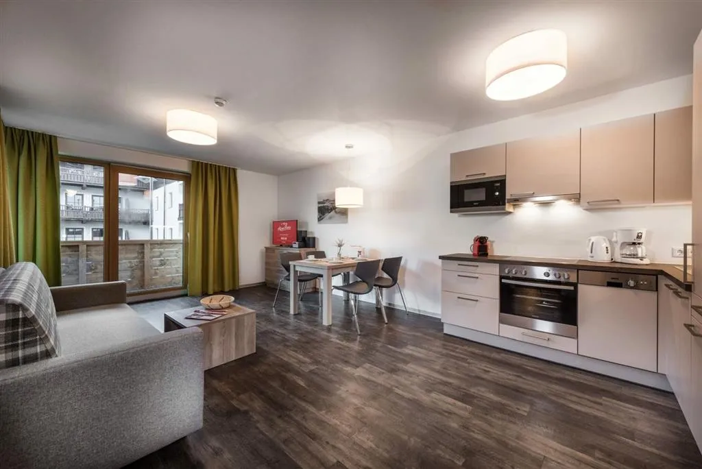 AlpenParks Hotel & Apartment Orgler