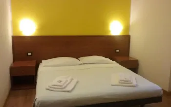 Residence Acero Rosso