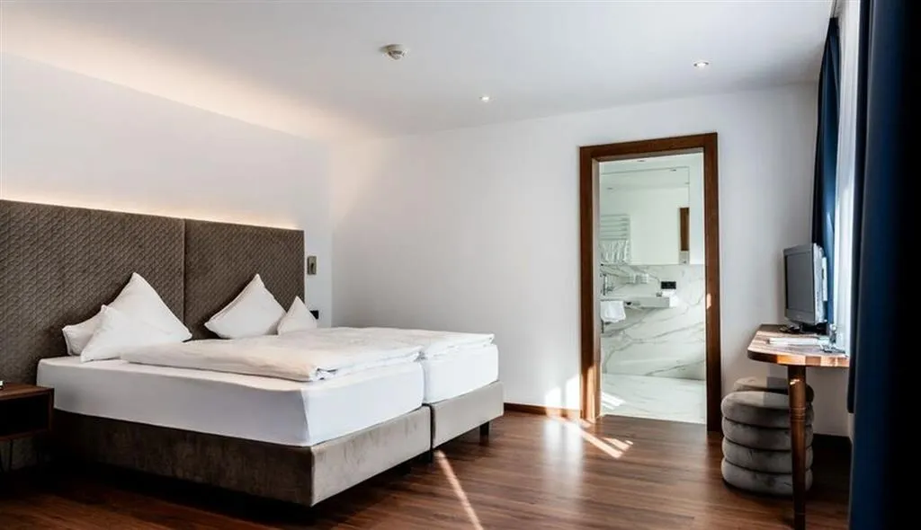 Hotel Maria Theresia