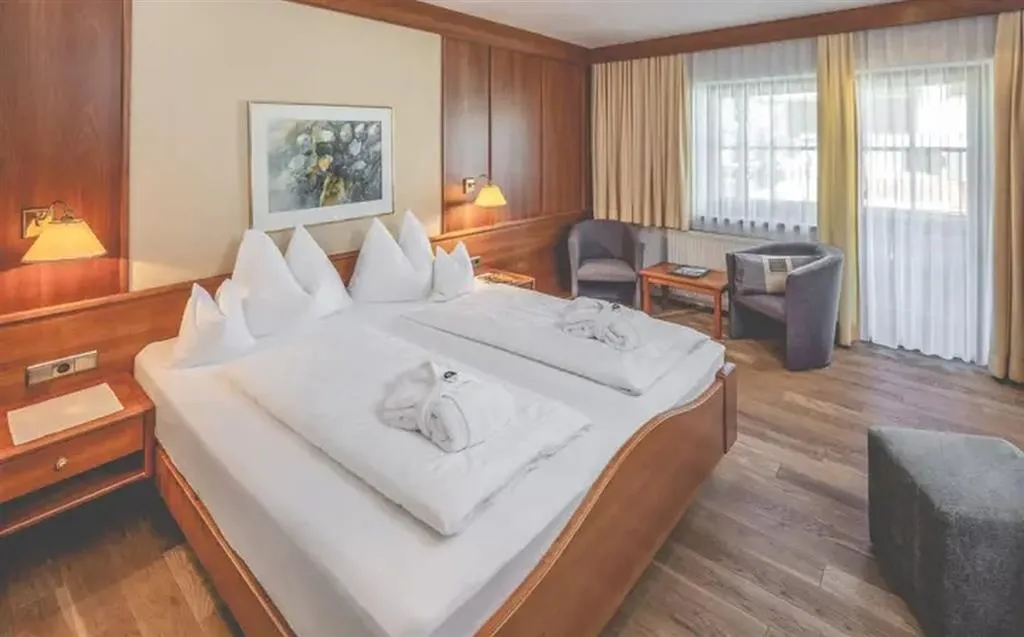 Gartenhotel Crystal