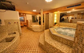 Hotel Serena