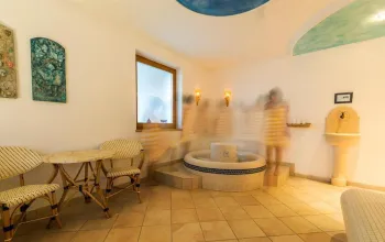 5denní zájezd (denní přejezd) s dopravou a polopenzí v ceně – hotel Alpenfrieden