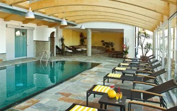 6denní zájezd (denní přejezd) s dopravou a polopenzí v ceně – hotel Alpenfrieden