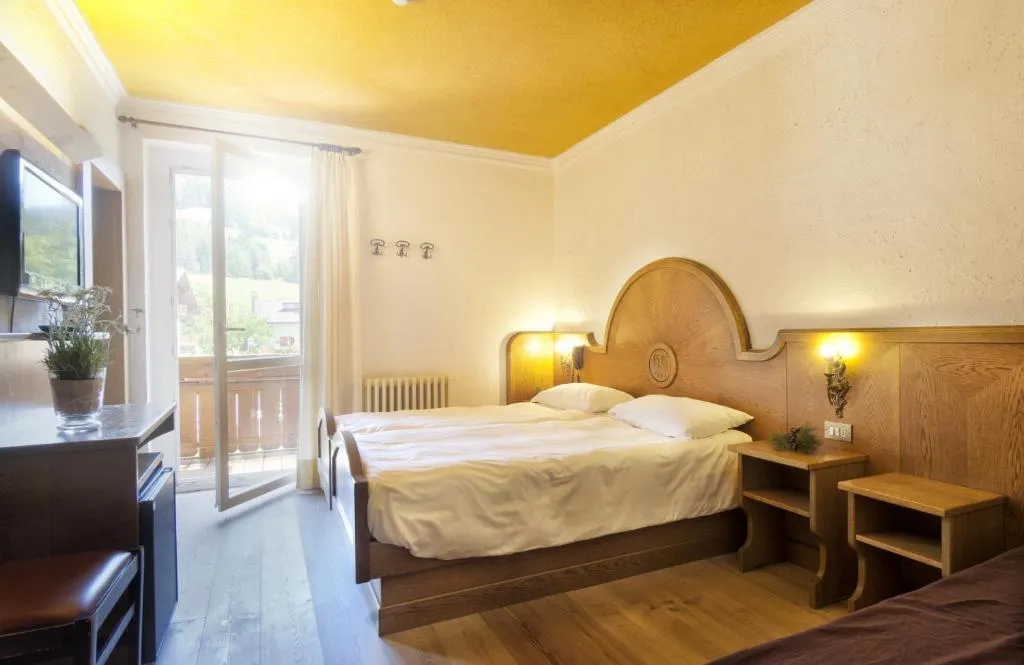 5denní zájezd (denní přejezd) s dopravou, polopenzí a skipasem v ceně – hotel Biancaneve