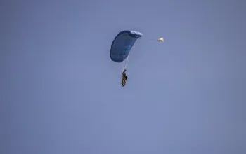 Tandemový seskok padákem