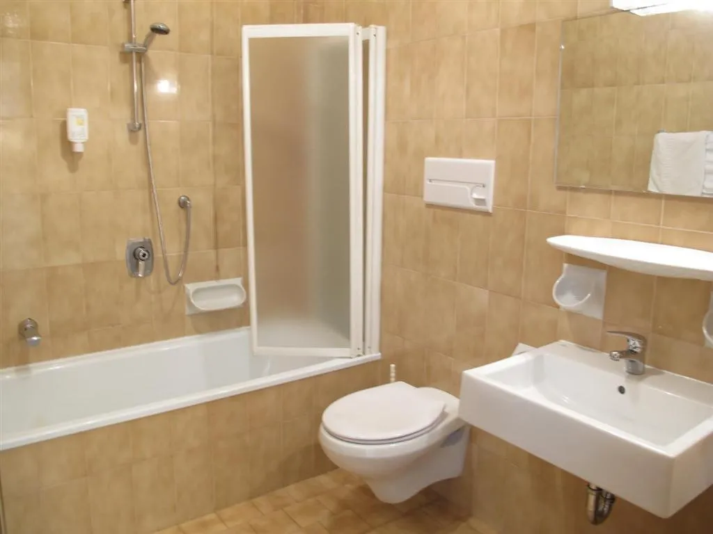 5denní zájezd s dopravou, polopenzí a skipasem v ceně – hotel Alpina Mountain Resort