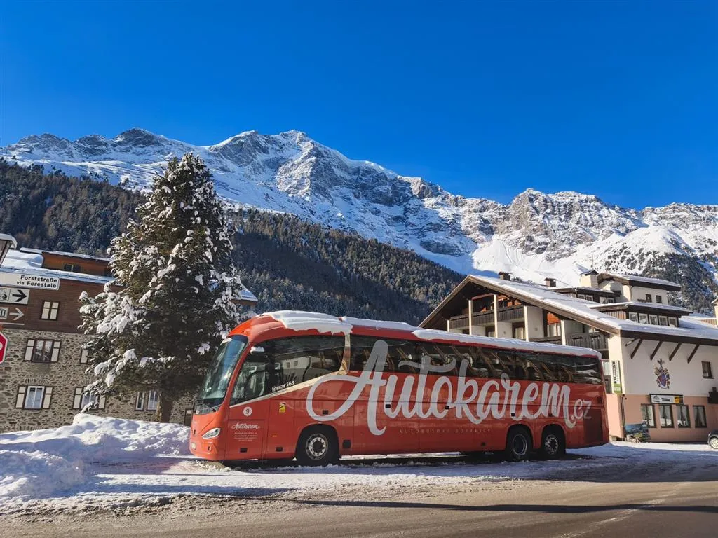 5denní zájezd (denní přejezd) s dopravou, polopenzí a skipasem v ceně – hotel Alpina Mountain Resort