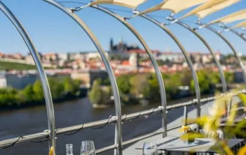 Degustační menu s vinným párováním pro 2, Praha