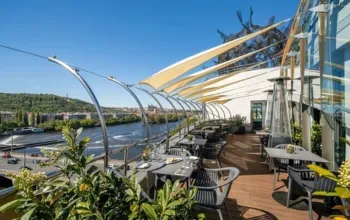Degustační menu s vinným párováním pro 2, Praha