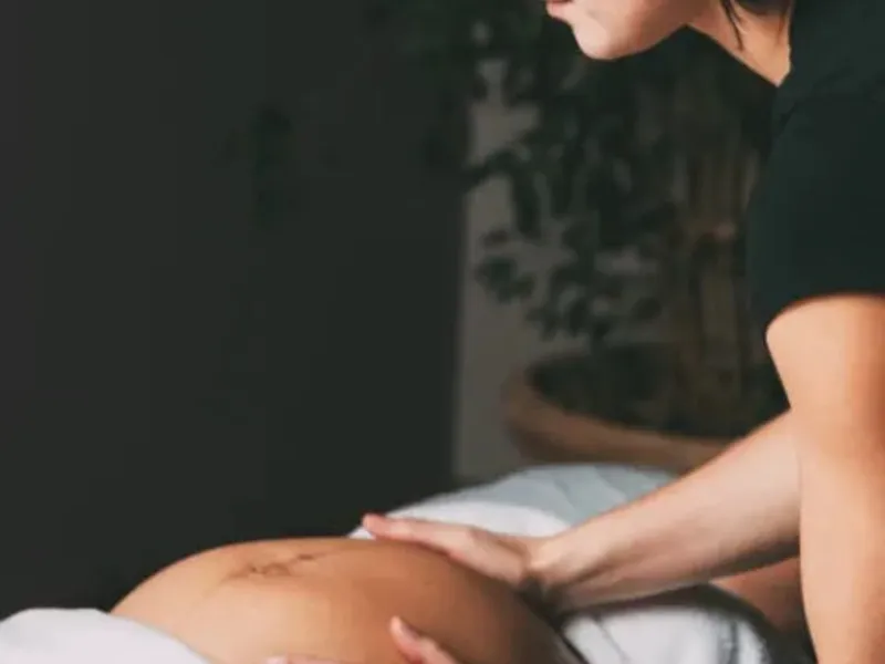 60 minut jemné péče, klidu a spojení s miminkem