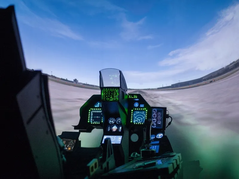 Letecký simulátor stíhačky F16