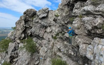 Vzhůru po skále za parádními výhledy
