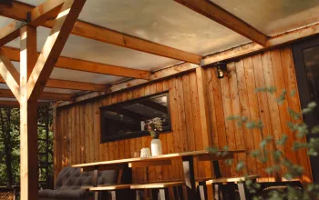 Tiny house mezi stromy v Jizerských horách