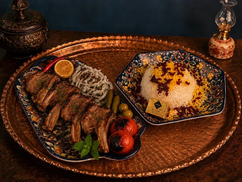 Degustační perské menu v restauraci Saffron Persian Food