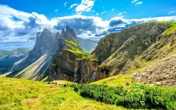 Dolomity a Jižní Tyrolsko Dolomity a Jižní Tyrolsko – dárek a zážitek