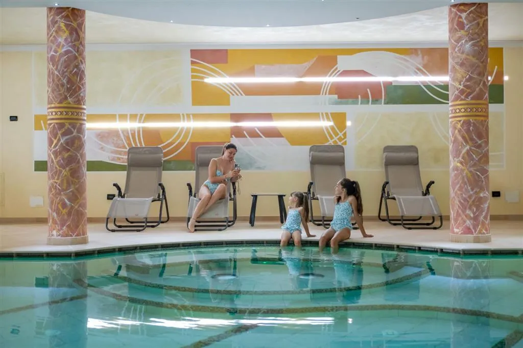 5denní zájezd s dopravou, polopenzí a skipasem v ceně – hotel Majorka