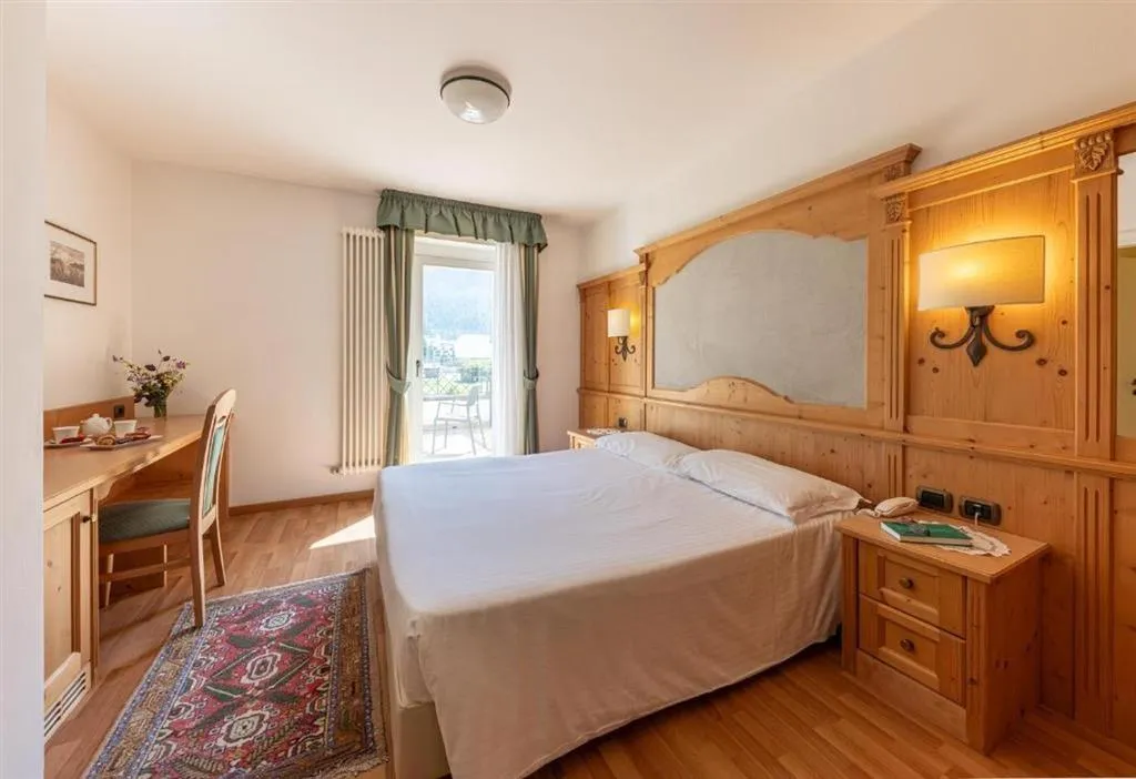 6denní velikonoční zájezd s polopenzí a skipasem – hotel Plank