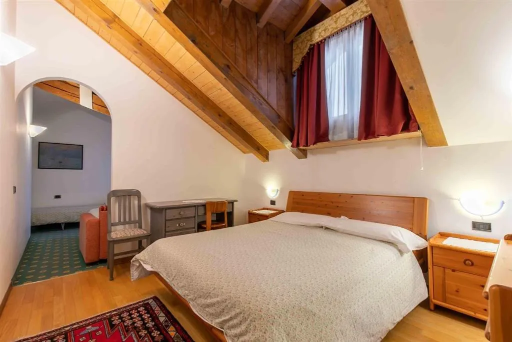 6denní velikonoční zájezd s polopenzí a skipasem – hotel Plank