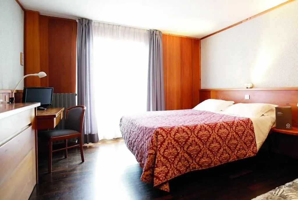 Hotel La Trinitè Monboso