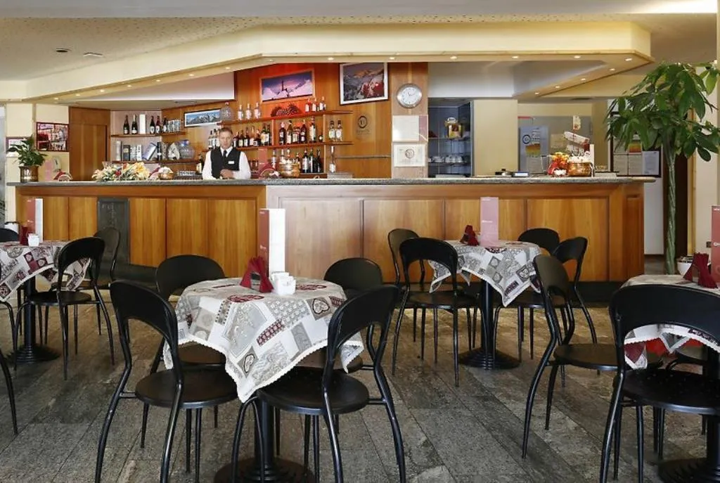 Hotel La Trinitè Monboso