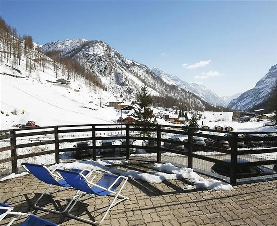 Hotel La Trinitè Monboso