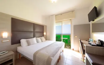 Hotel Bristol 2027