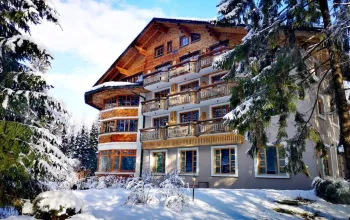 Hotel Ribno - lyžařský balíček s denním přejezdem, wellness a polopenzí v ceně – dárek a zážitek