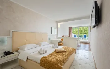 Hotel Narcis 2027
