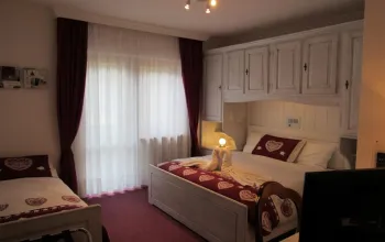 5denní zájezd s dopravou, polopenzí a skipasem v ceně – hotel Arnica