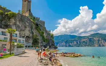 Jednodenní výlet k jezeru Lago di Garda s koupáním