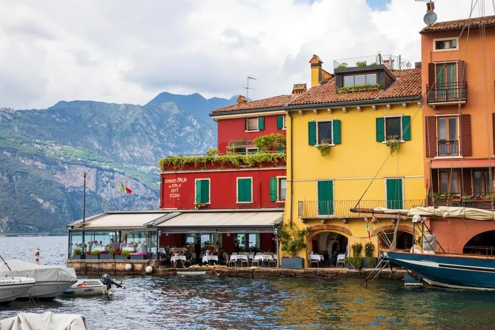 Jednodenní výlet k jezeru Lago di Garda s koupáním