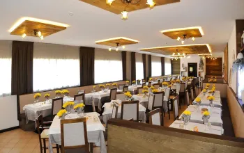 5denní zájezd s dopravou, polopenzí a skipasem v ceně – hotel Piancastello