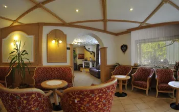 5denní zájezd s dopravou, polopenzí a skipasem v ceně – hotel Piancastello