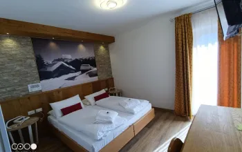 5denní zájezd (denní přejezd) s dopravou, polopenzí a skipasem v ceně – hotel Arnica