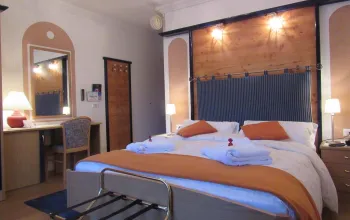 5denní zájezd (denní přejezd) s dopravou, polopenzí a skipasem v ceně – hotel Arnica
