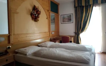 6denní zájezd (denní přejezd) s dopravou, polopenzí a skipasem v ceně – hotel Dal Bon