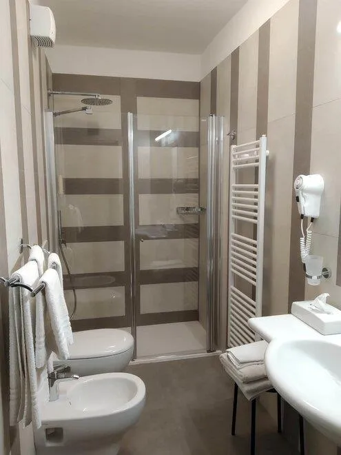6denní zájezd (denní přejezd) s dopravou, polopenzí a skipasem v ceně – hotel Dal Bon