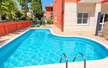 Hotel Aron