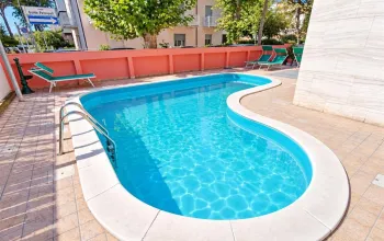 Hotel Aron