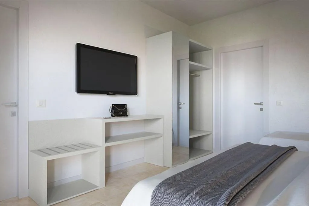Hotel Aron