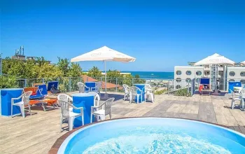 Hotel Leonardo