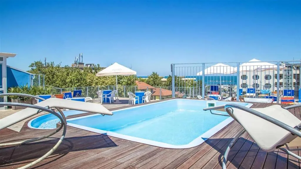 Hotel Leonardo